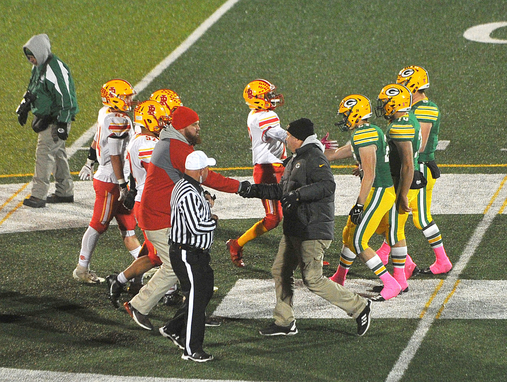 Rock Island vs Geneseo football.